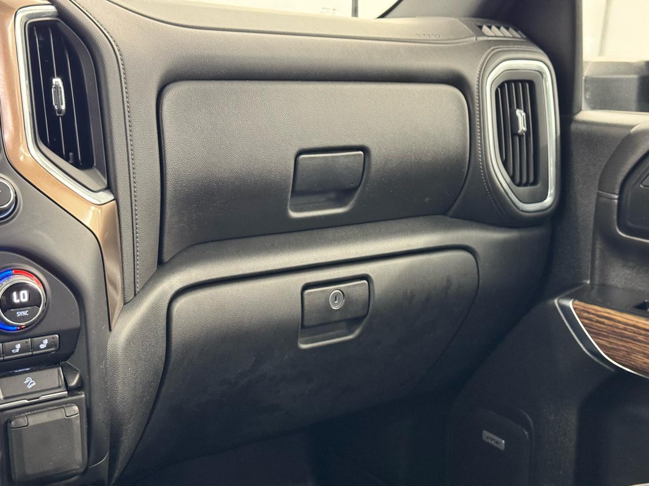 Chevrolet Silverado 2500HD 4WD Crew Cab 159" High Country 2020