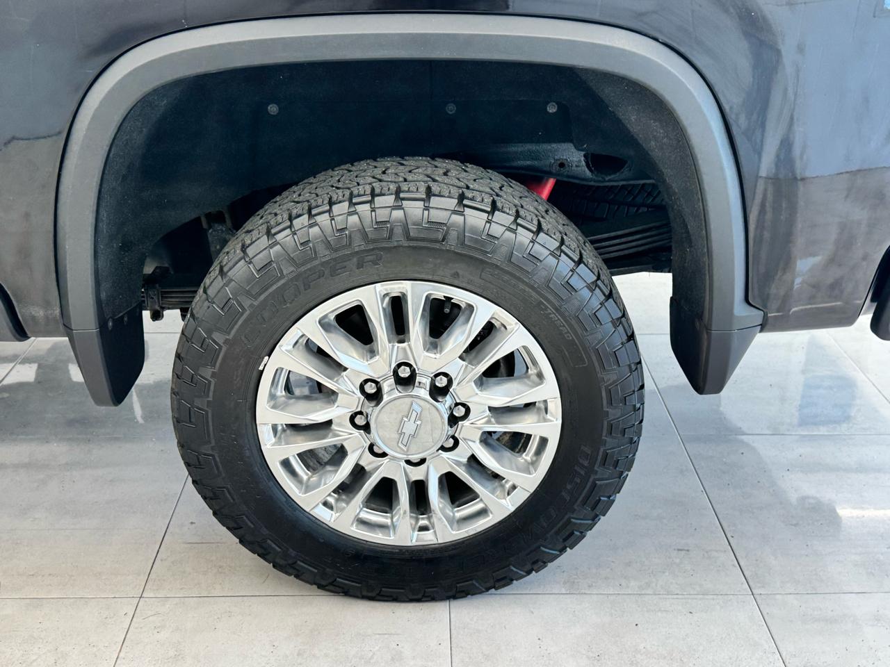 Chevrolet Silverado 2500HD 4WD Crew Cab 159" High Country 2020