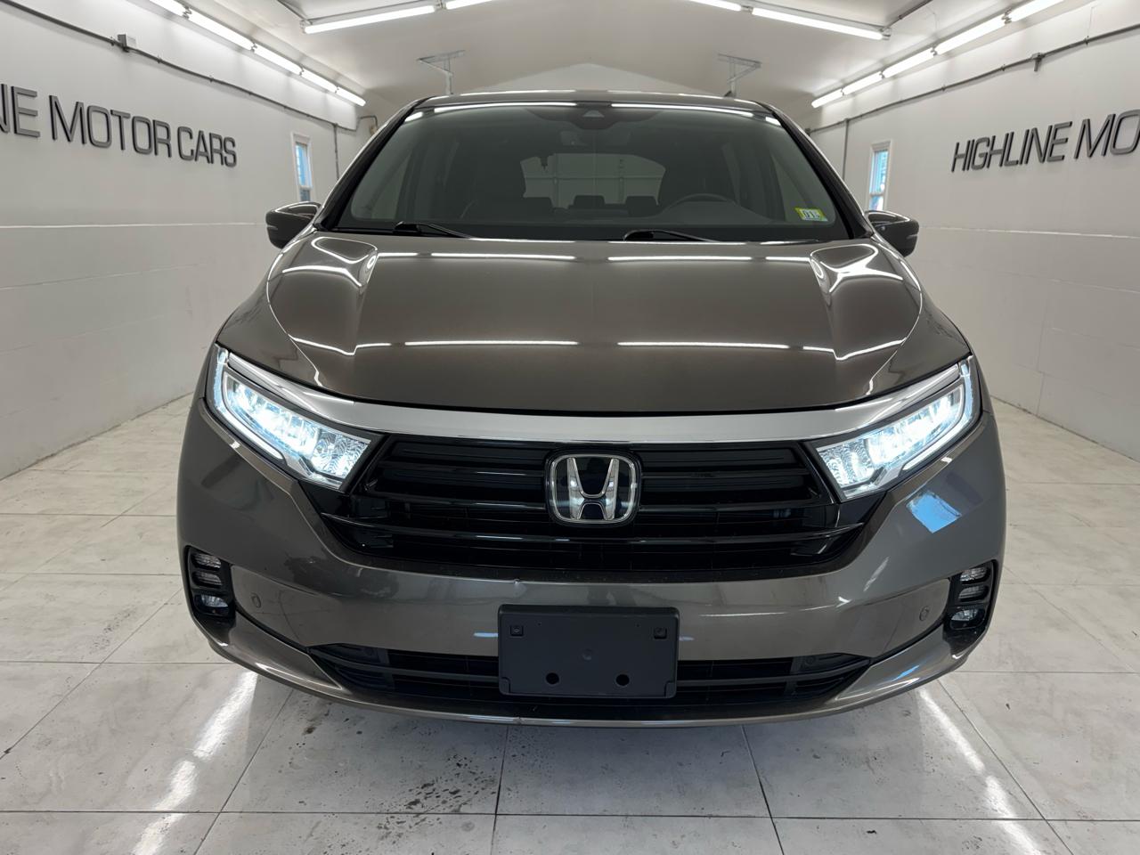 Honda Odyssey Touring Auto 2022