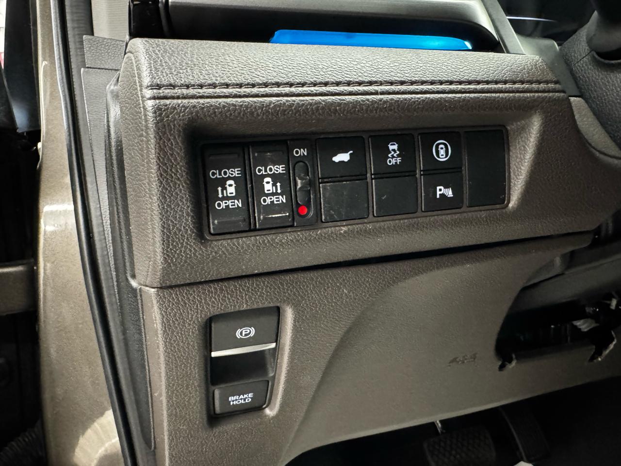 Honda Odyssey Touring Auto 2022