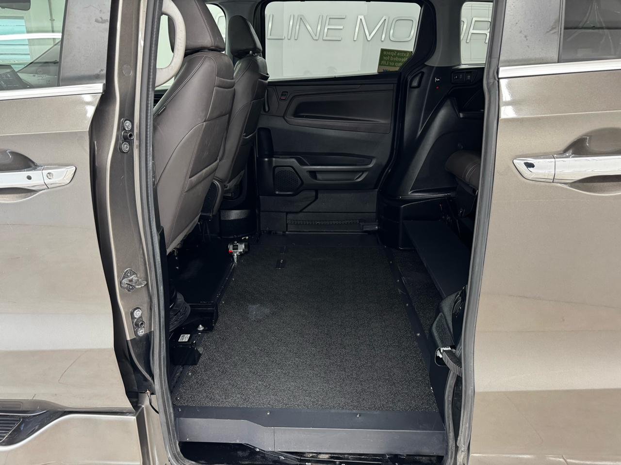 Honda Odyssey Touring Auto 2022
