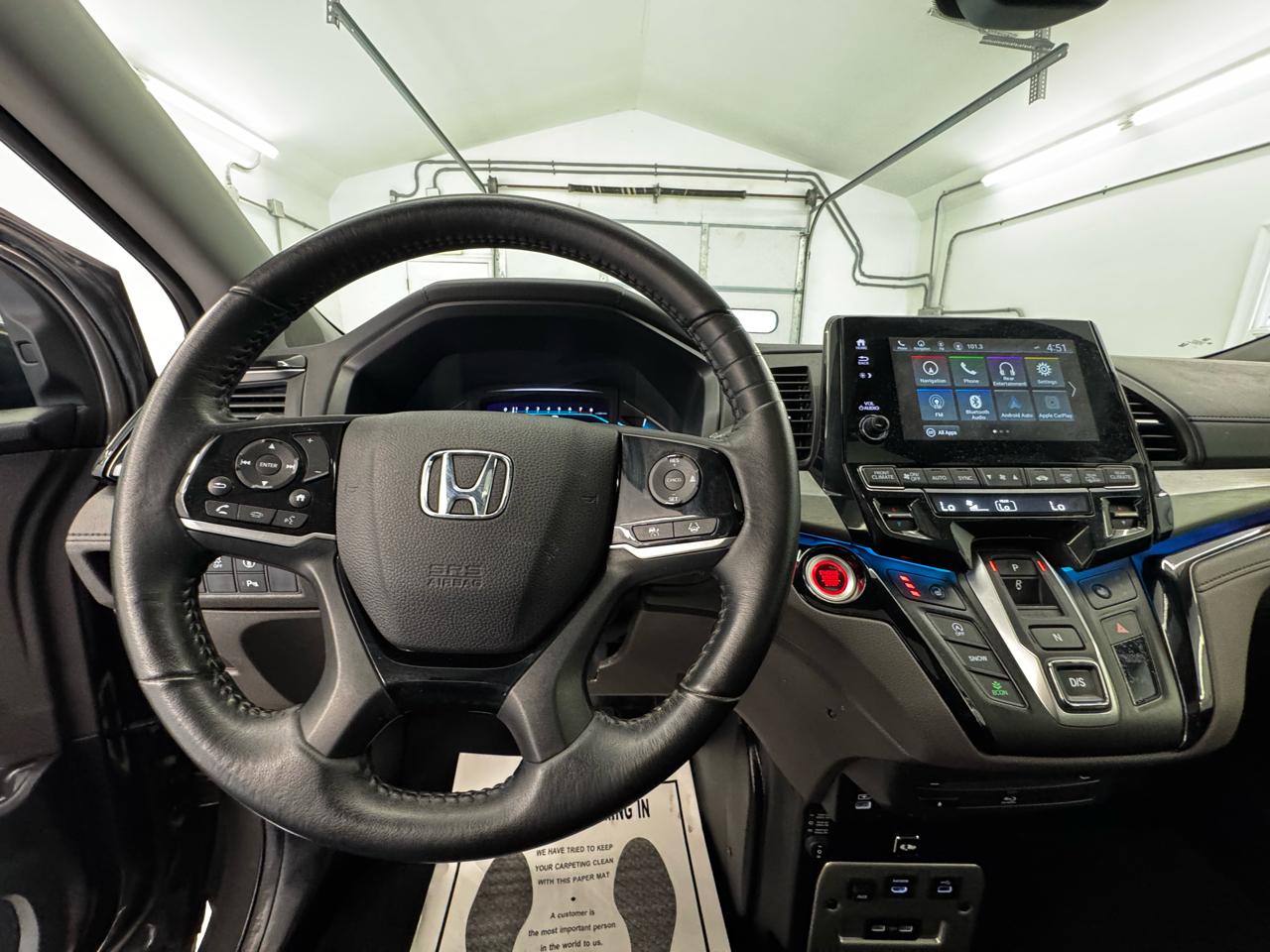 Honda Odyssey Touring Auto 2022