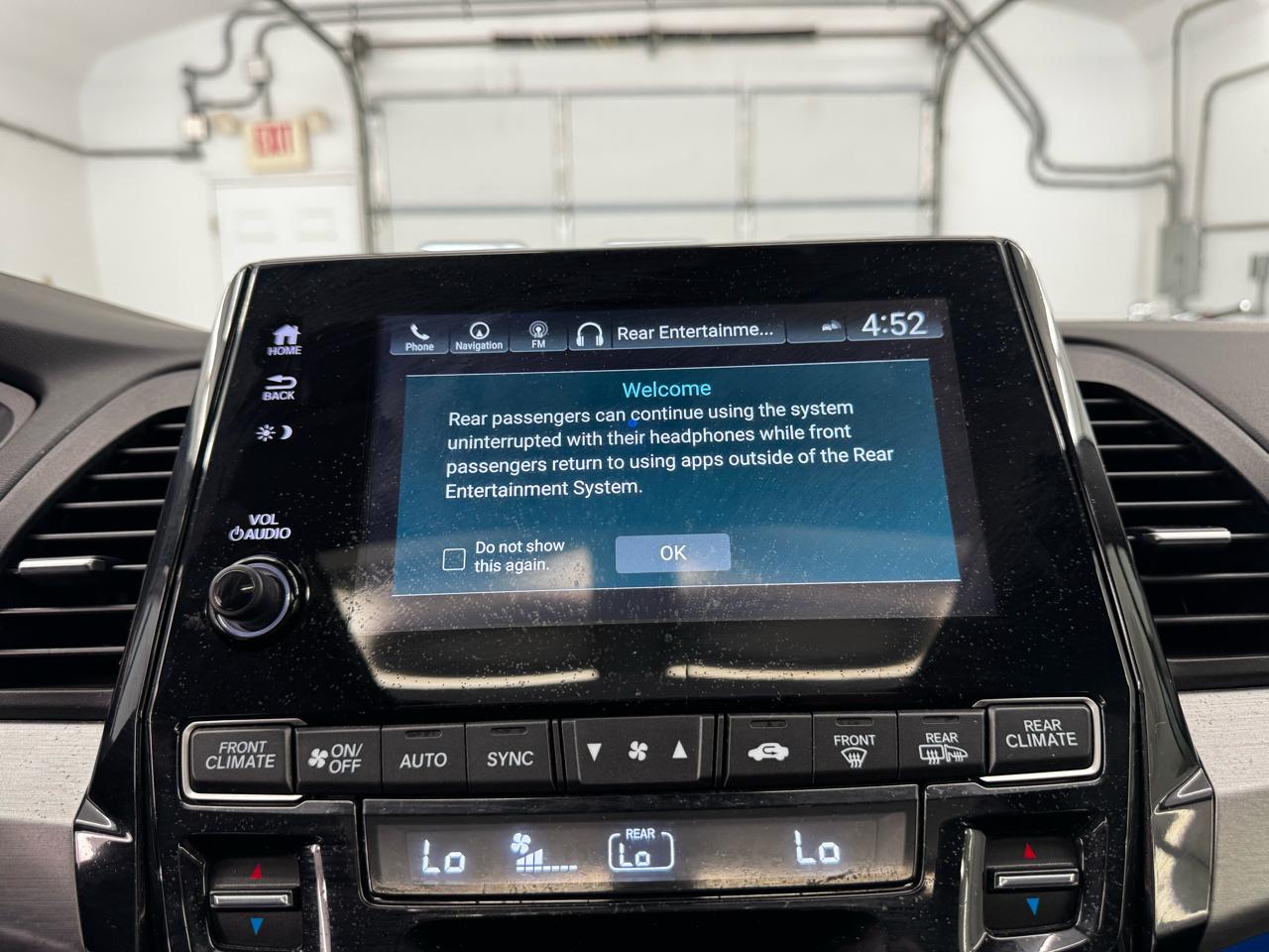 Honda Odyssey Touring Auto 2022