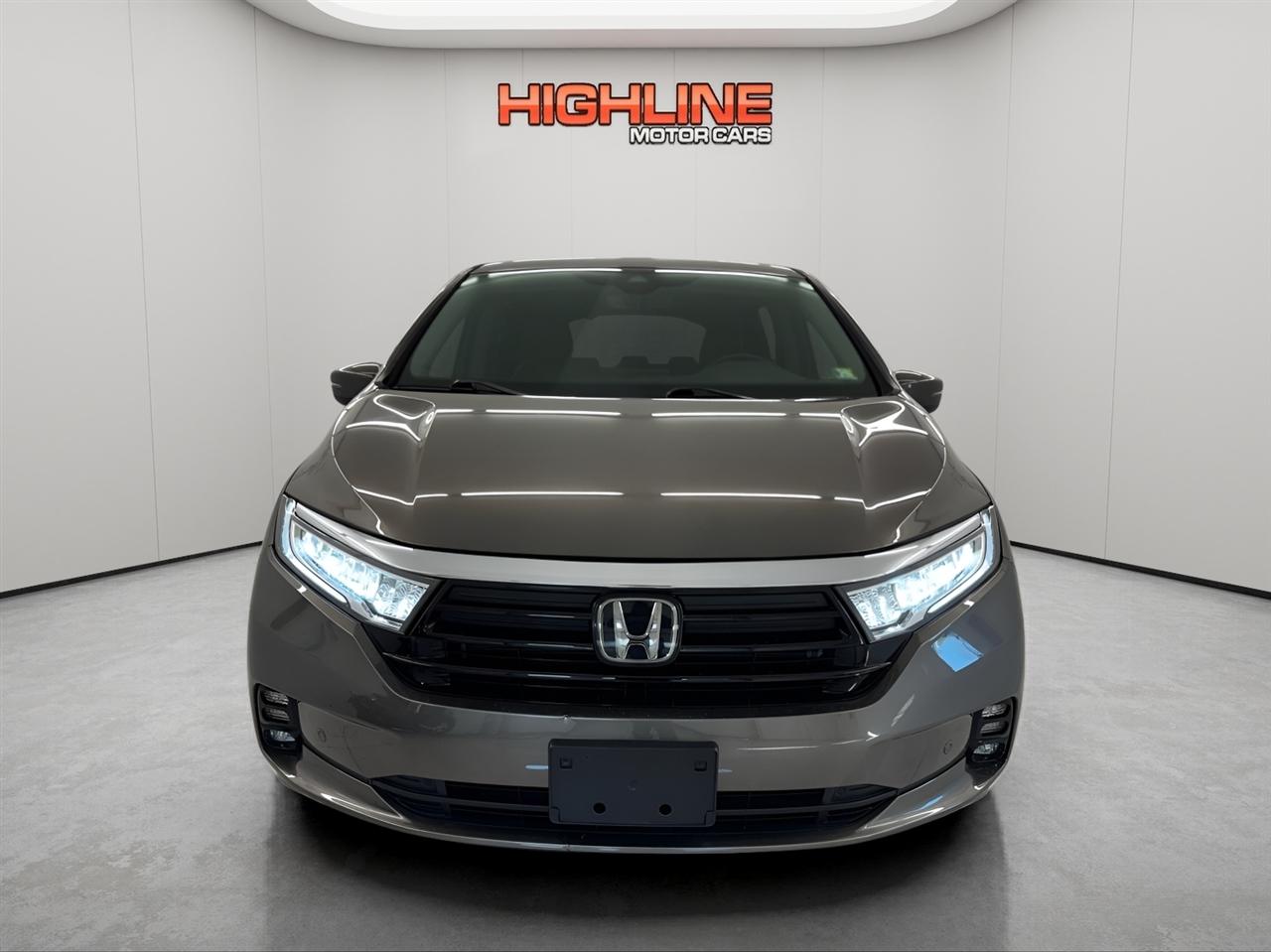 Honda Odyssey Touring Auto 2022