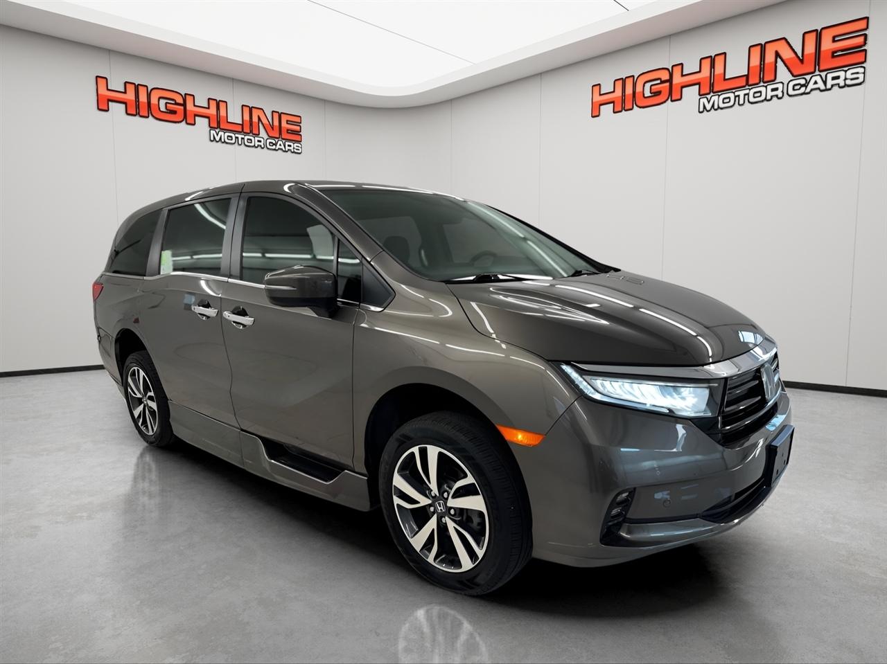 Honda Odyssey Touring Auto 2022