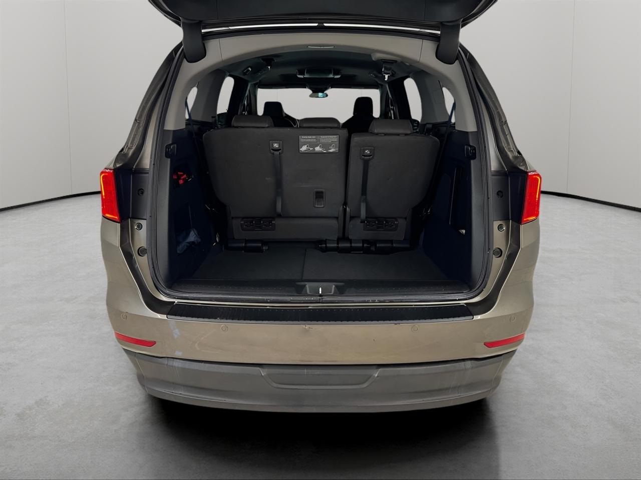 Honda Odyssey Touring Auto 2022