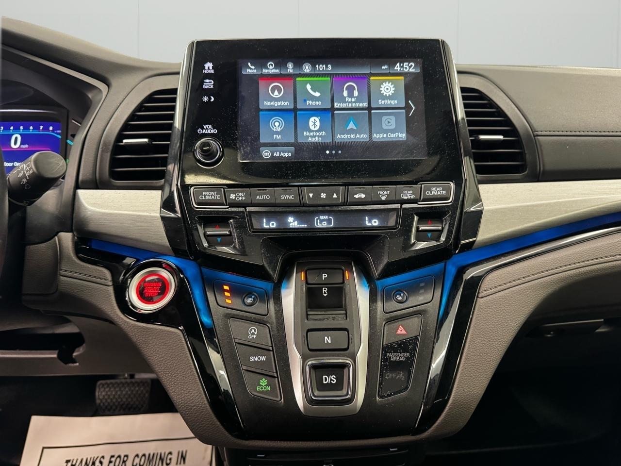 Honda Odyssey Touring Auto 2022