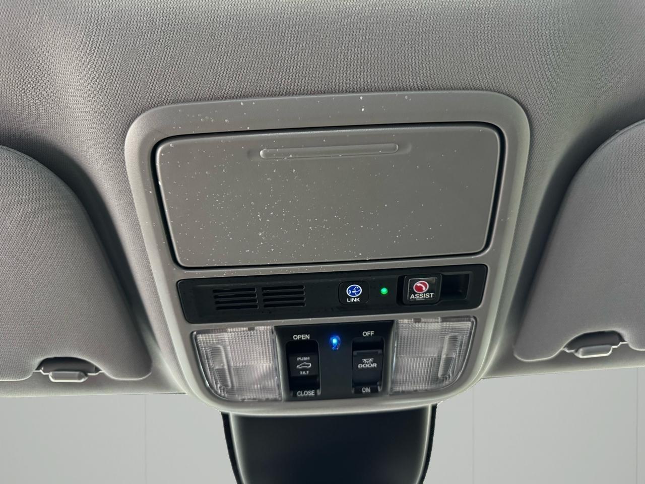 Honda Odyssey Touring Auto 2022