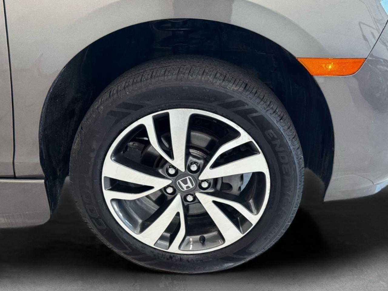 Honda Odyssey Touring Auto 2022