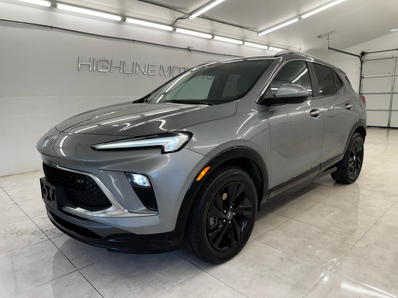 2024 Buick Encore GX FWD 4dr Sport Touring