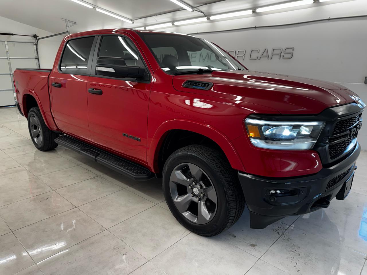 RAM 1500 Big Horn 4x4 Crew Cab 5'7" Box 2022