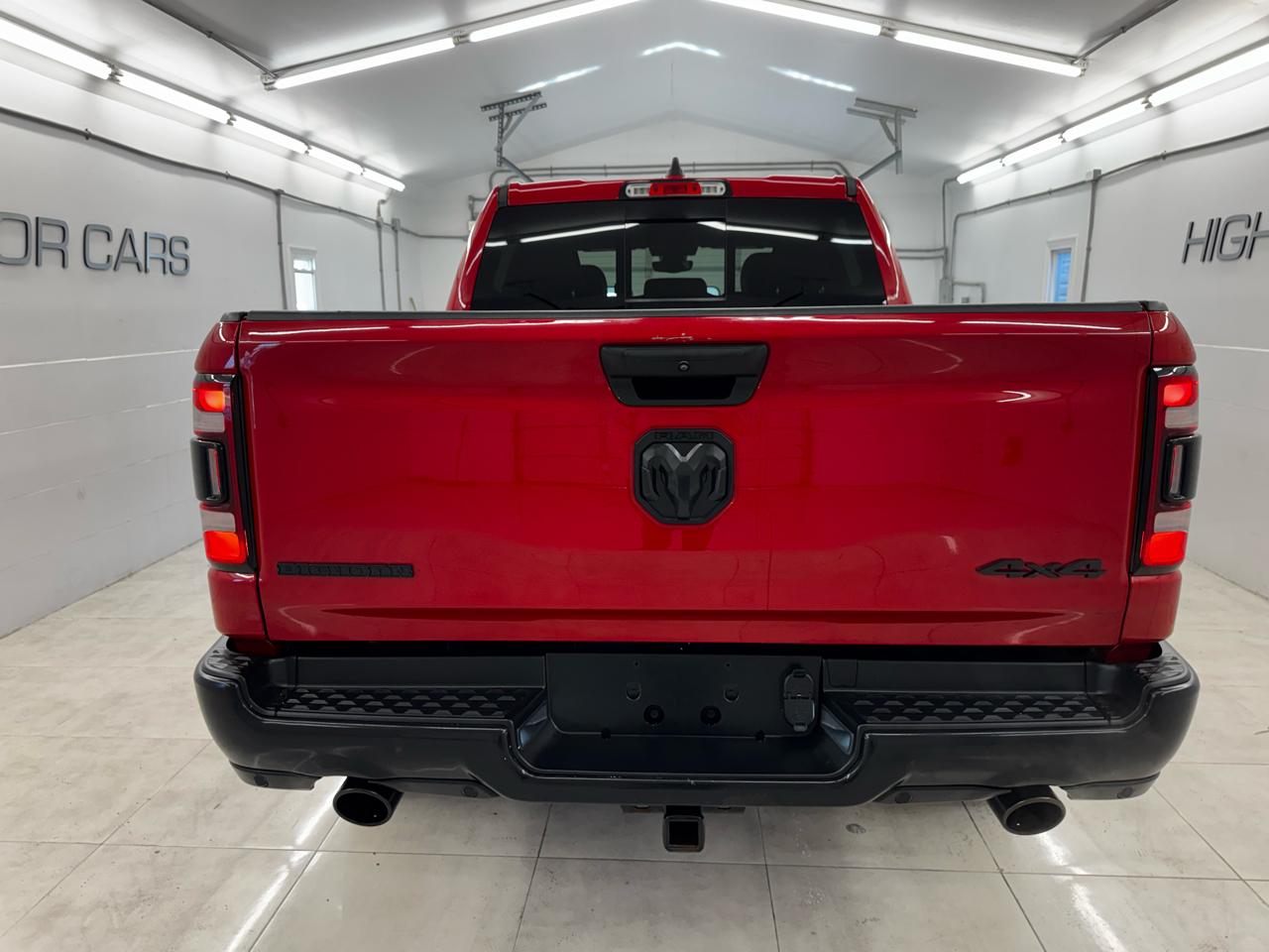 RAM 1500 Big Horn 4x4 Crew Cab 5'7" Box 2022