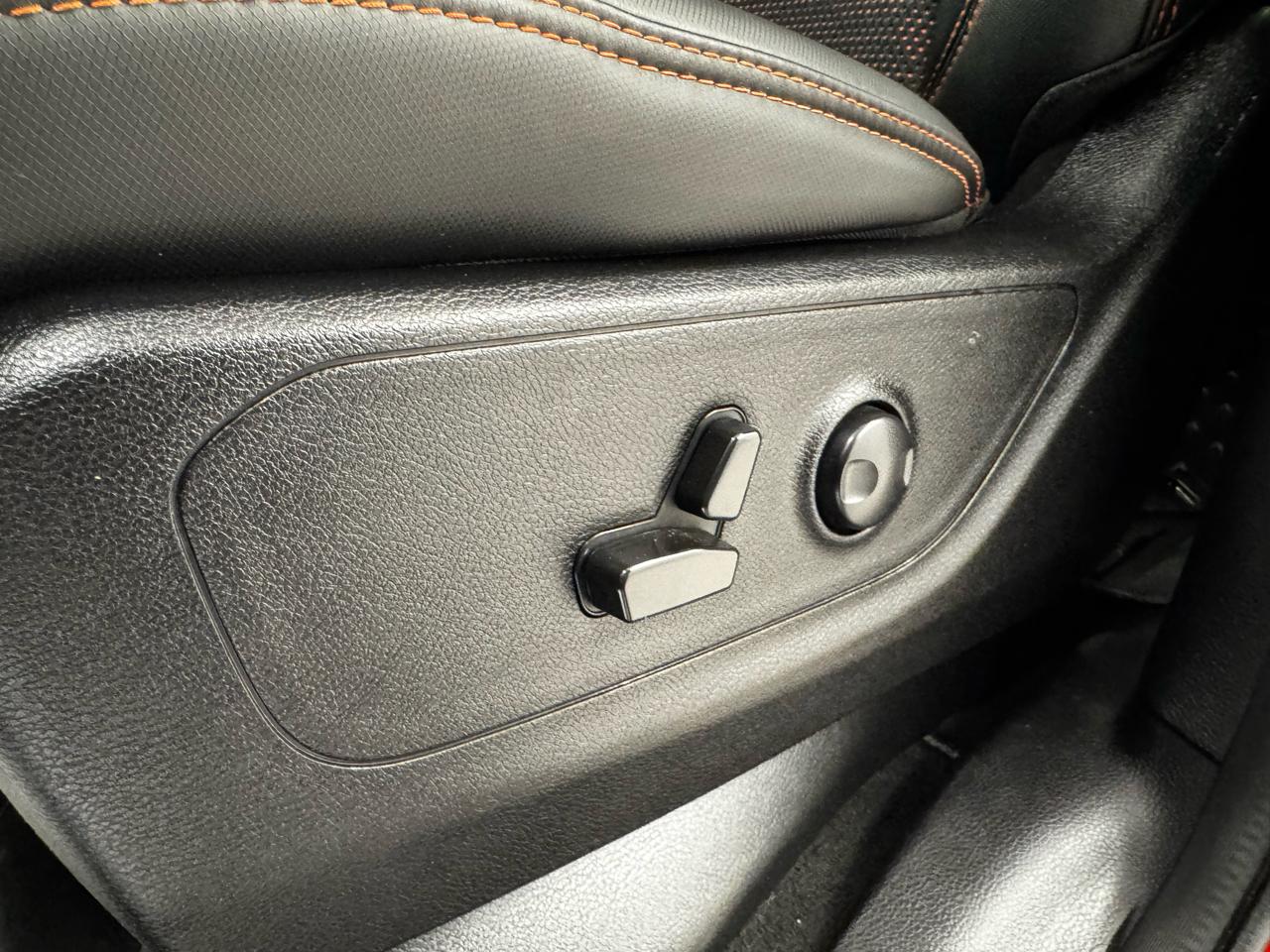 RAM 1500 Big Horn 4x4 Crew Cab 5'7" Box 2022