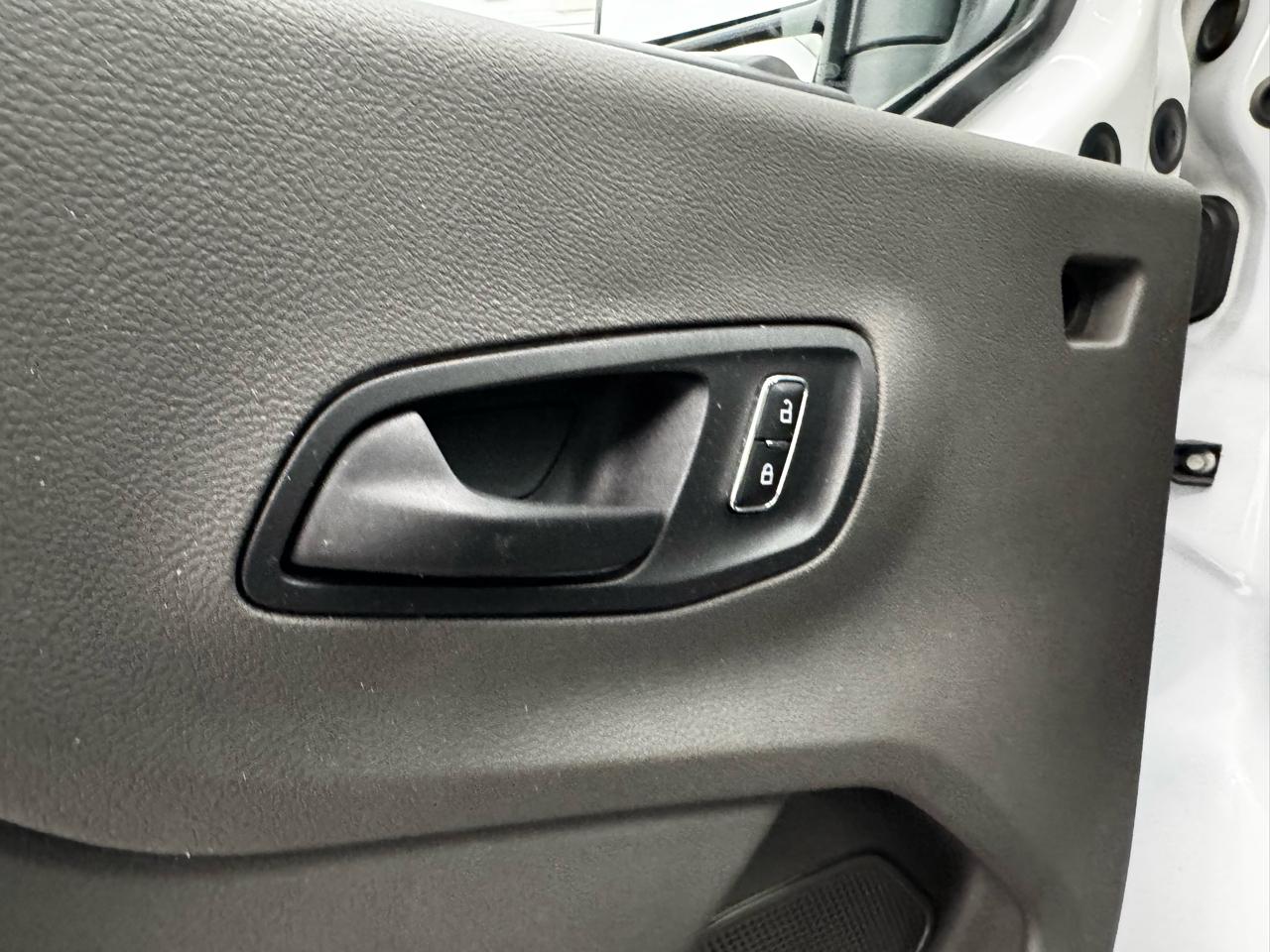 Ford Transit Passenger Wagon T-350 148" Low Roof XLT RWD 2024