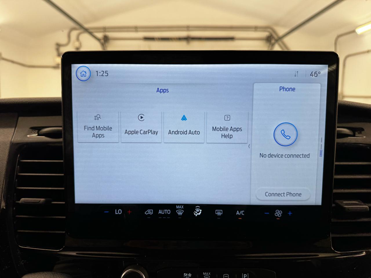 Ford Transit Passenger Wagon T-350 148" Low Roof XLT RWD 2024