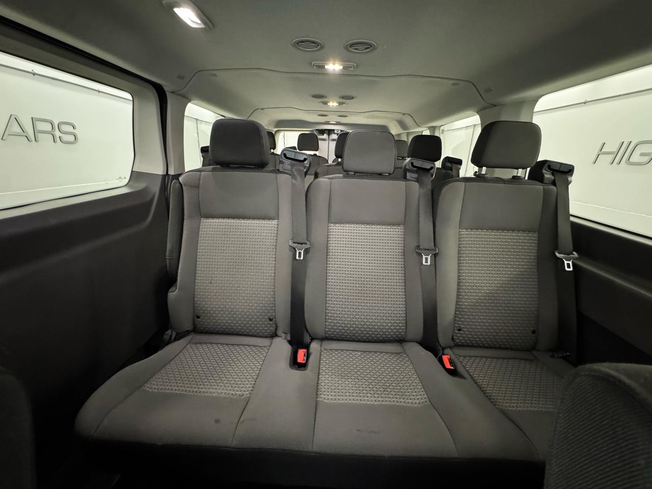 Ford Transit Passenger Wagon T-350 148" Low Roof XLT RWD 2024