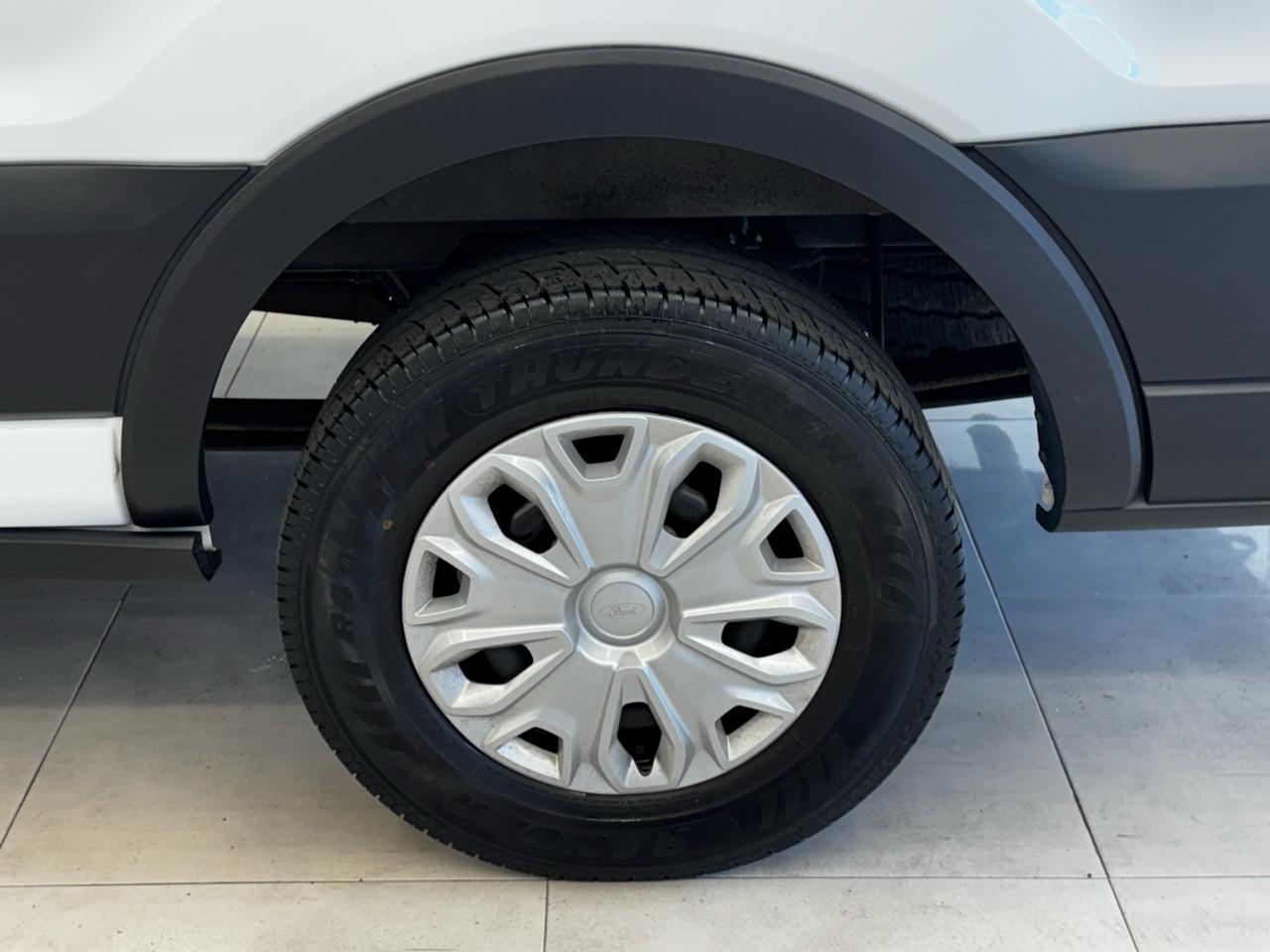 Ford Transit Passenger Wagon T-350 148" Low Roof XLT RWD 2024