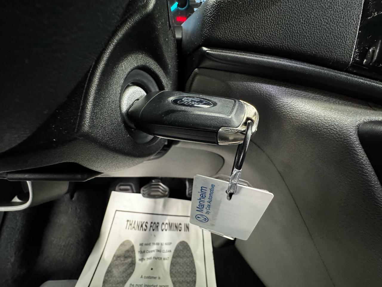 Ford Transit Passenger Wagon T-350 148" Low Roof XLT RWD 2024