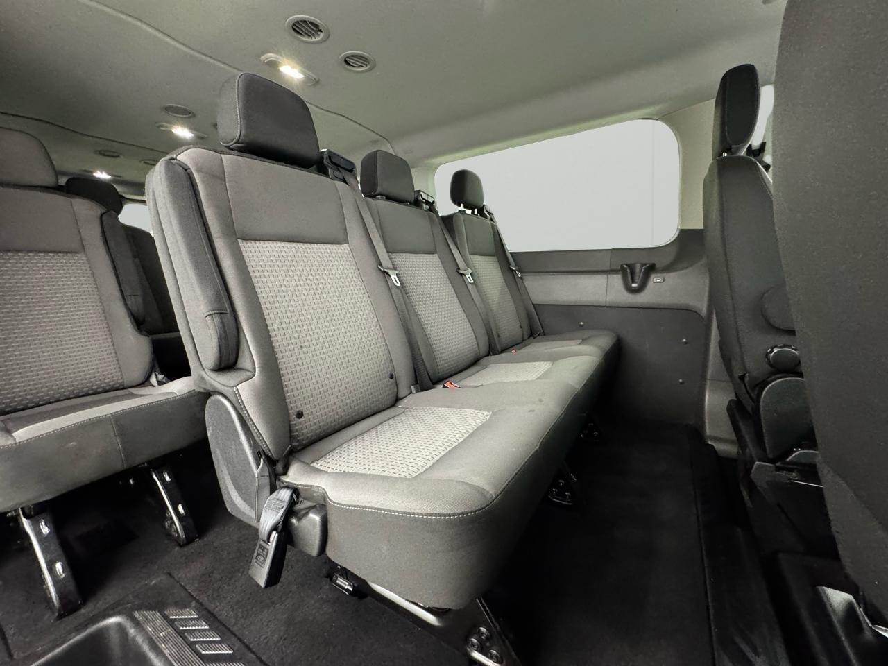 Ford Transit Passenger Wagon T-350 148" Low Roof XLT RWD 2024