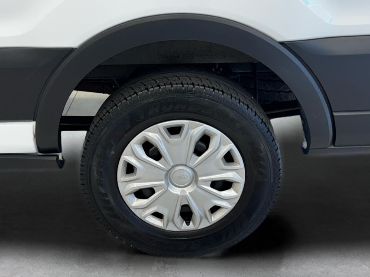 Ford Transit Passenger Wagon T-350 148" Low Roof XLT RWD 2024