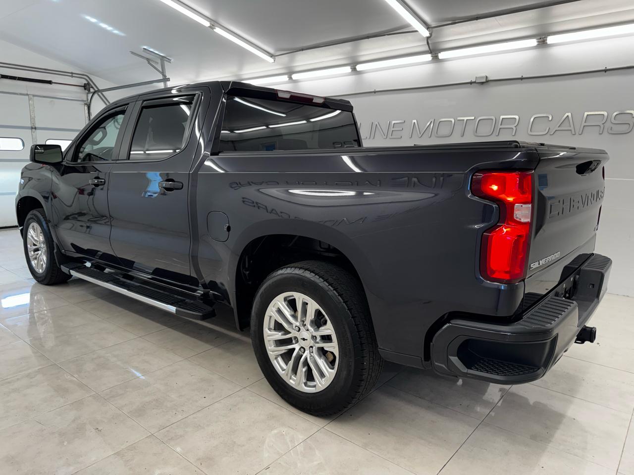 Chevrolet Silverado 1500 4WD Crew Cab 147" RST 2022