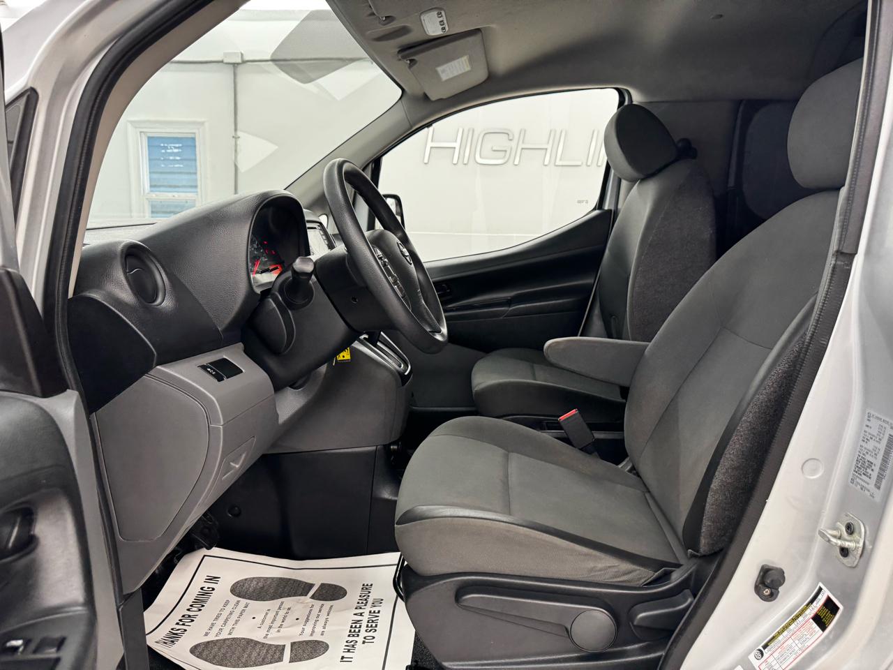Nissan NV200 Compact Cargo I4 S 2019