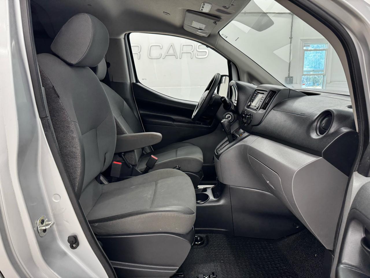 Nissan NV200 Compact Cargo I4 S 2019