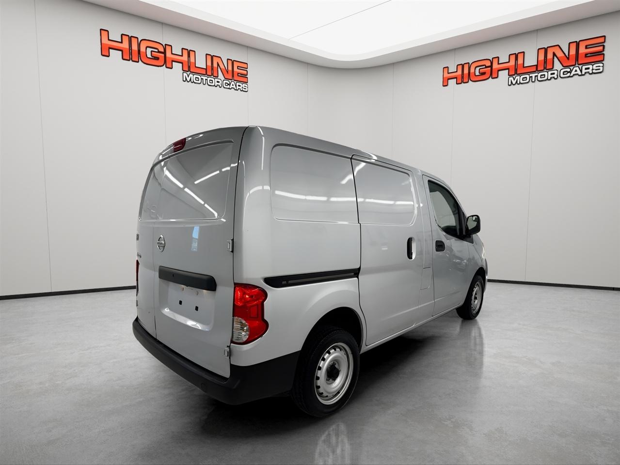 Nissan NV200 Compact Cargo I4 S 2019