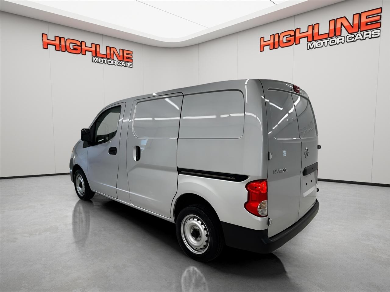 Nissan NV200 Compact Cargo I4 S 2019
