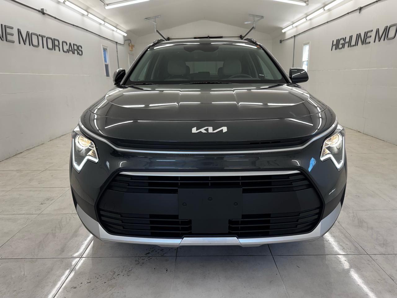 Kia Niro EX FWD 2023