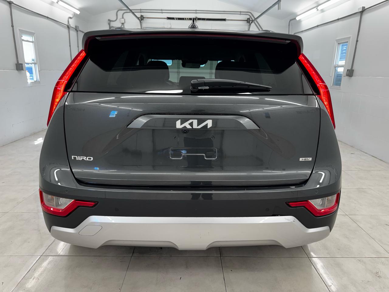 Kia Niro EX FWD 2023