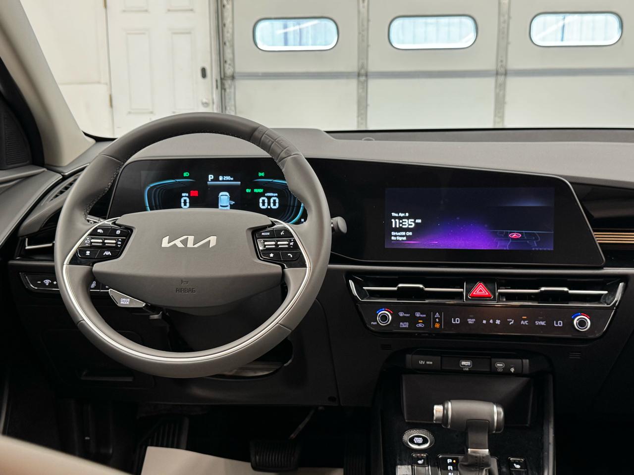 Kia Niro EX FWD 2023