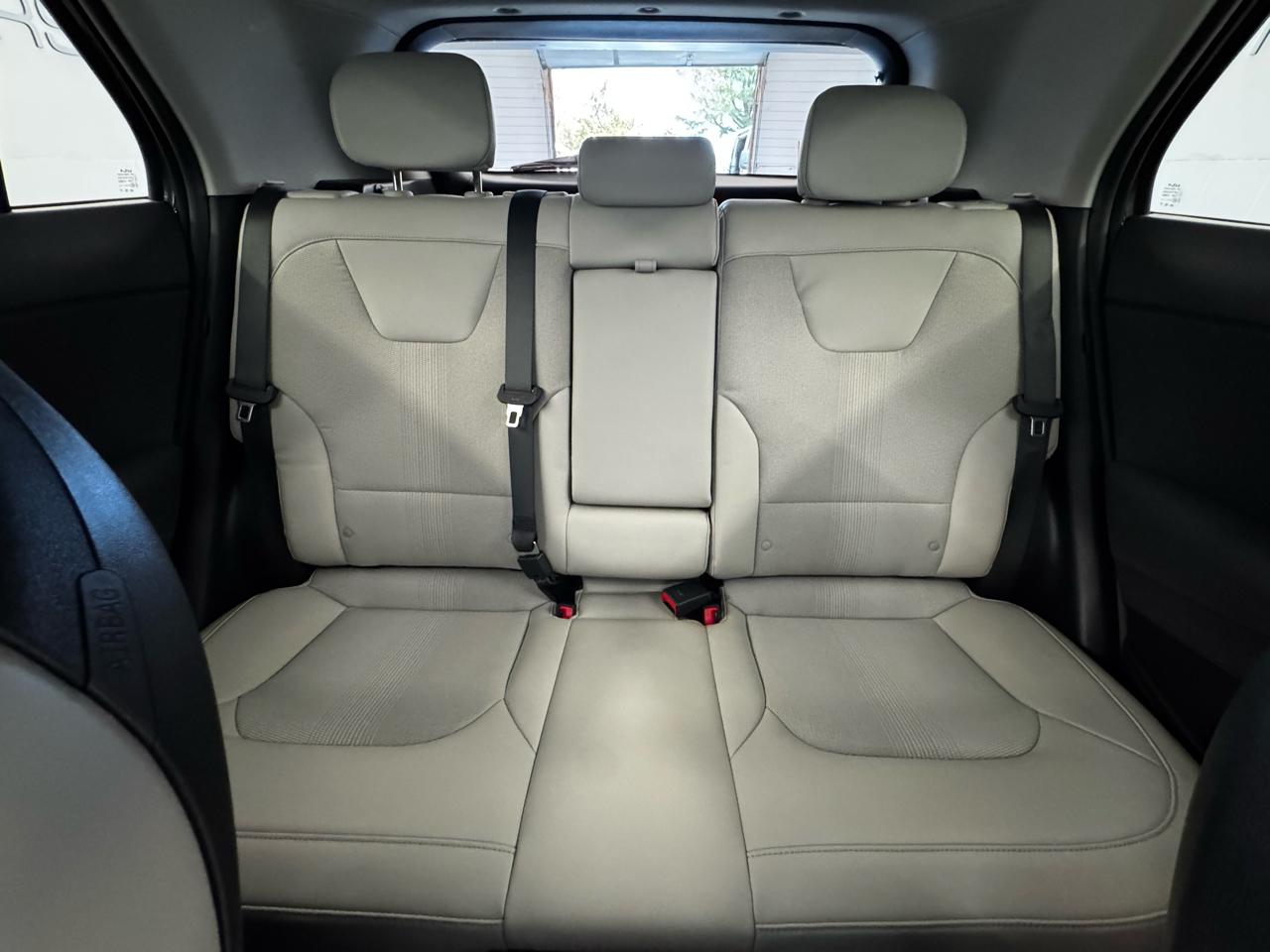 Kia Niro EX FWD 2023