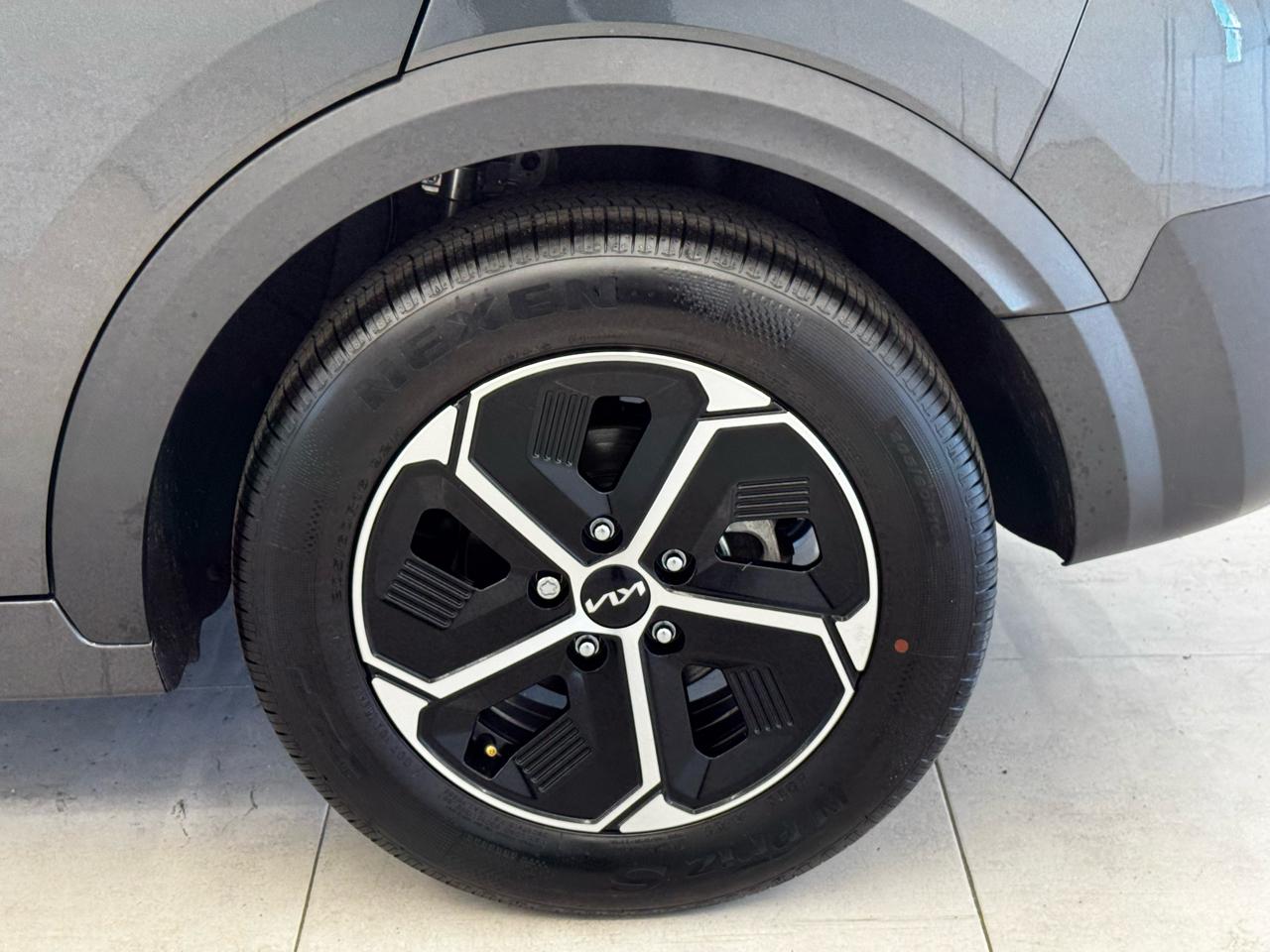 Kia Niro EX FWD 2023