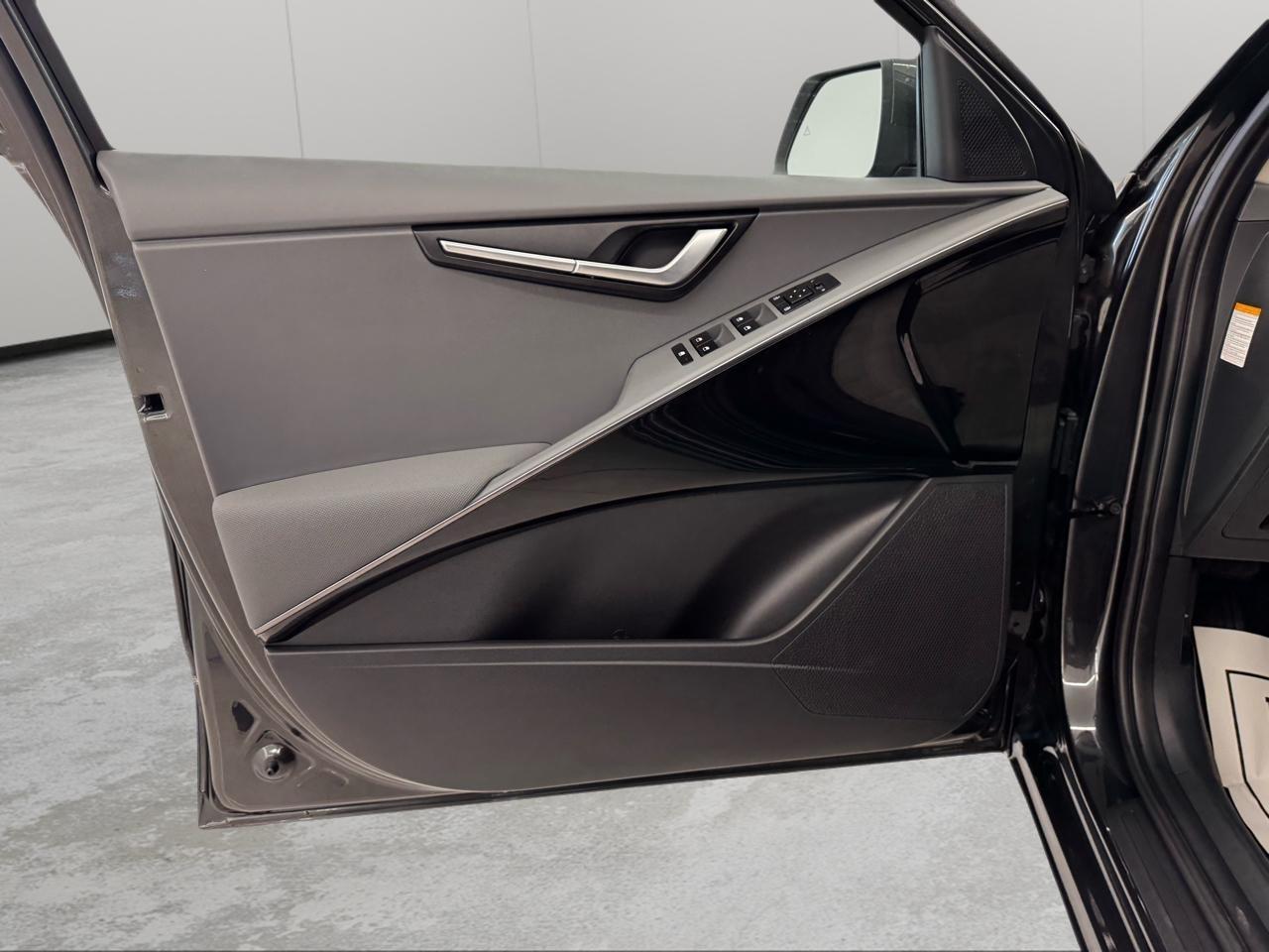 Kia Niro EX FWD 2023