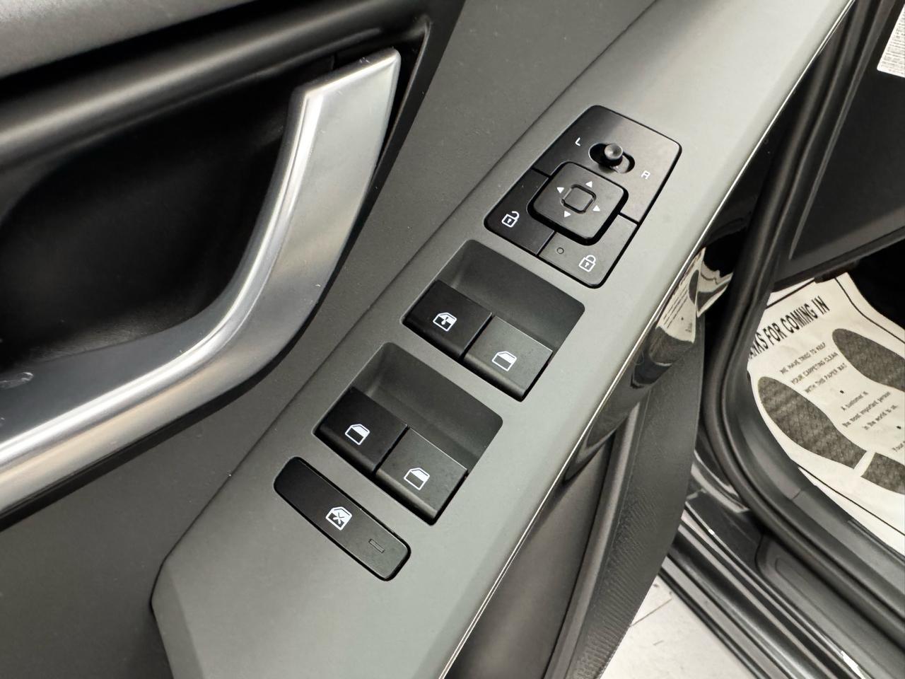 Kia Niro EX FWD 2023