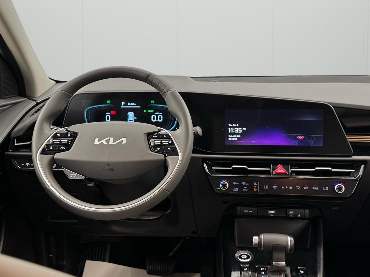 Kia Niro EX FWD 2023