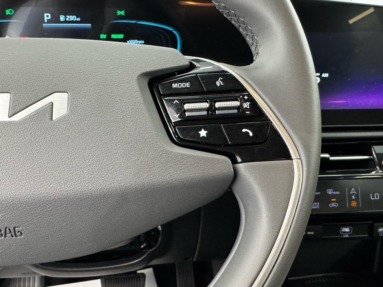 Kia Niro EX FWD 2023