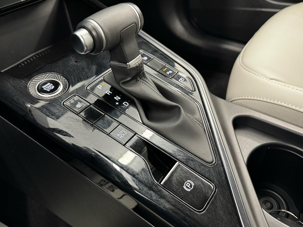 Kia Niro EX FWD 2023