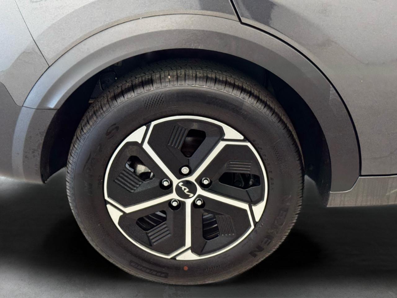 Kia Niro EX FWD 2023