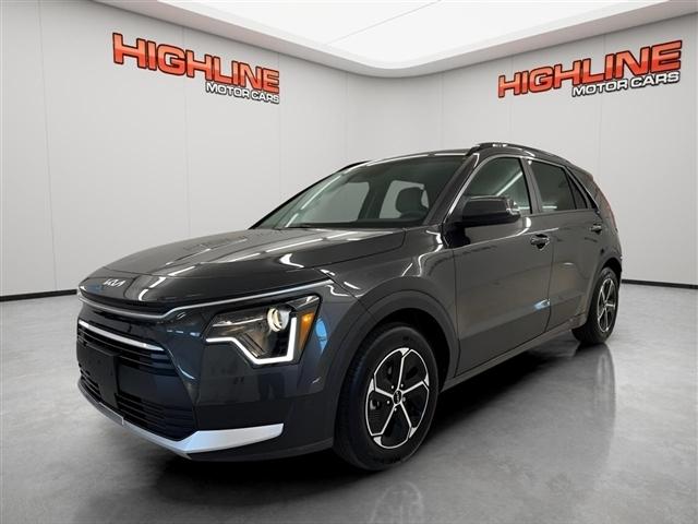 2023 Kia Niro EX HEV's photo