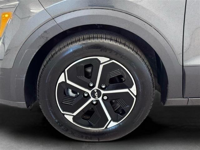 Kia Niro EX FWD 2023