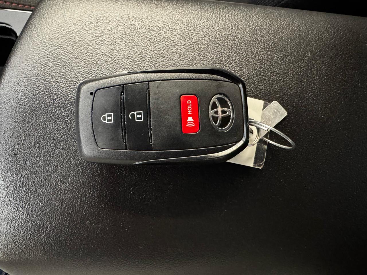 Toyota Prius Prime XSE Premium (Natl) 2024