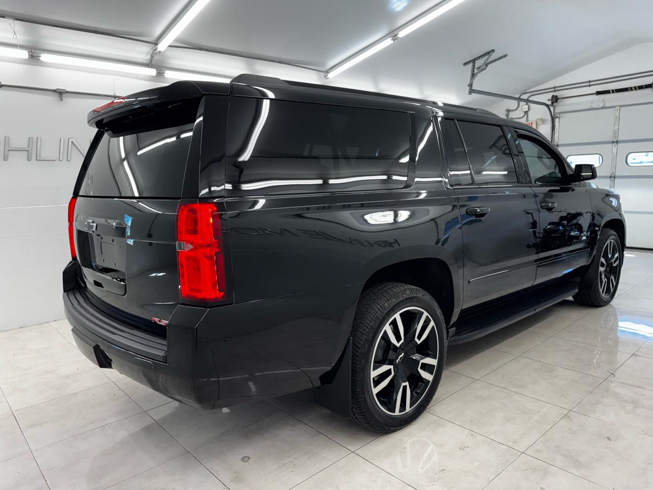 Chevrolet Suburban 4WD 4dr Premier 2020
