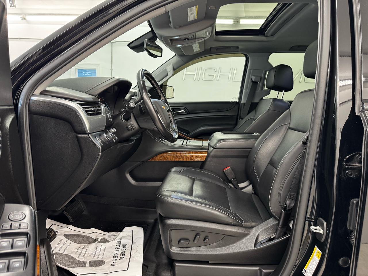 Chevrolet Suburban 4WD 4dr Premier 2020