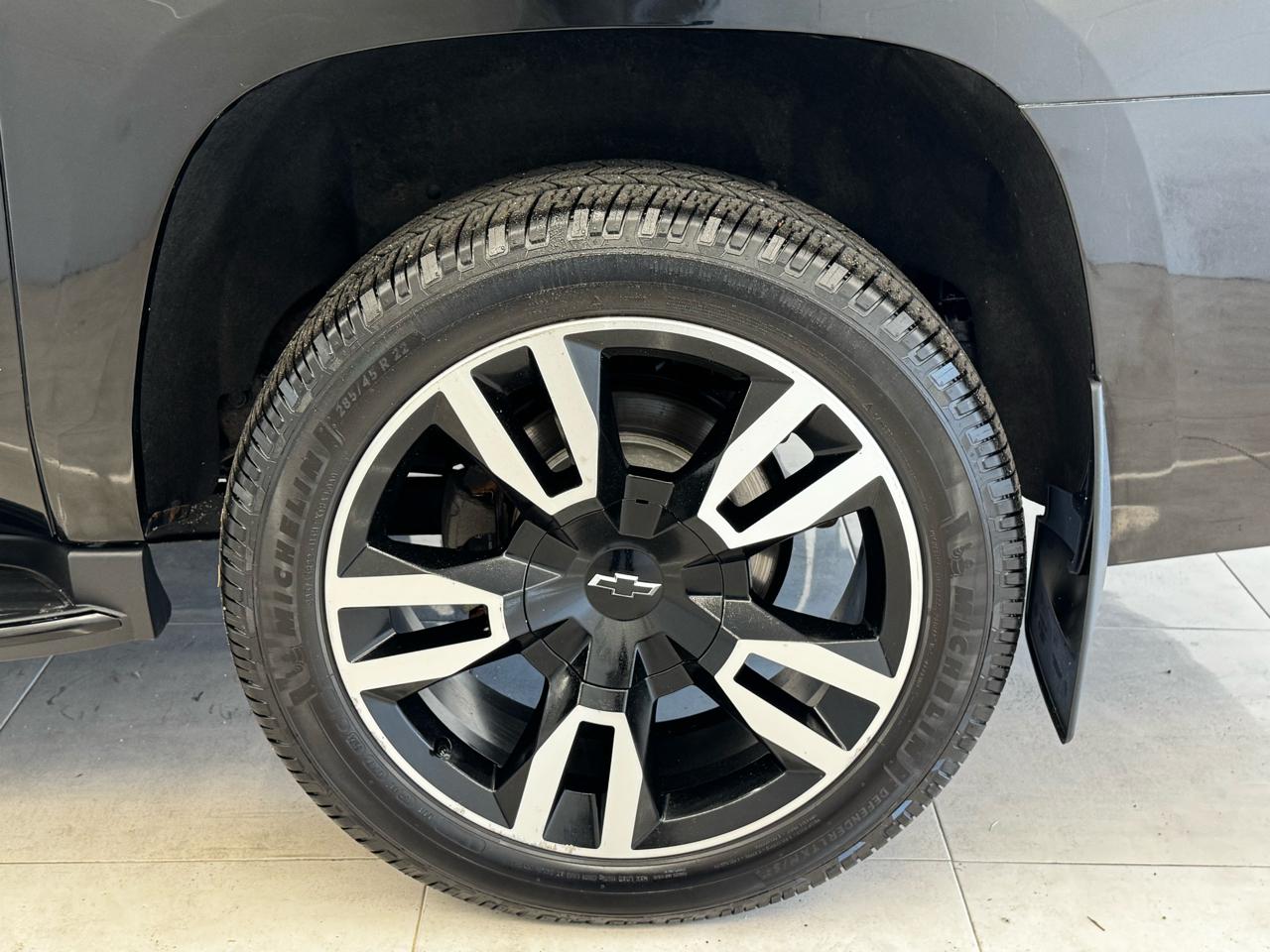 Chevrolet Suburban 4WD 4dr Premier 2020