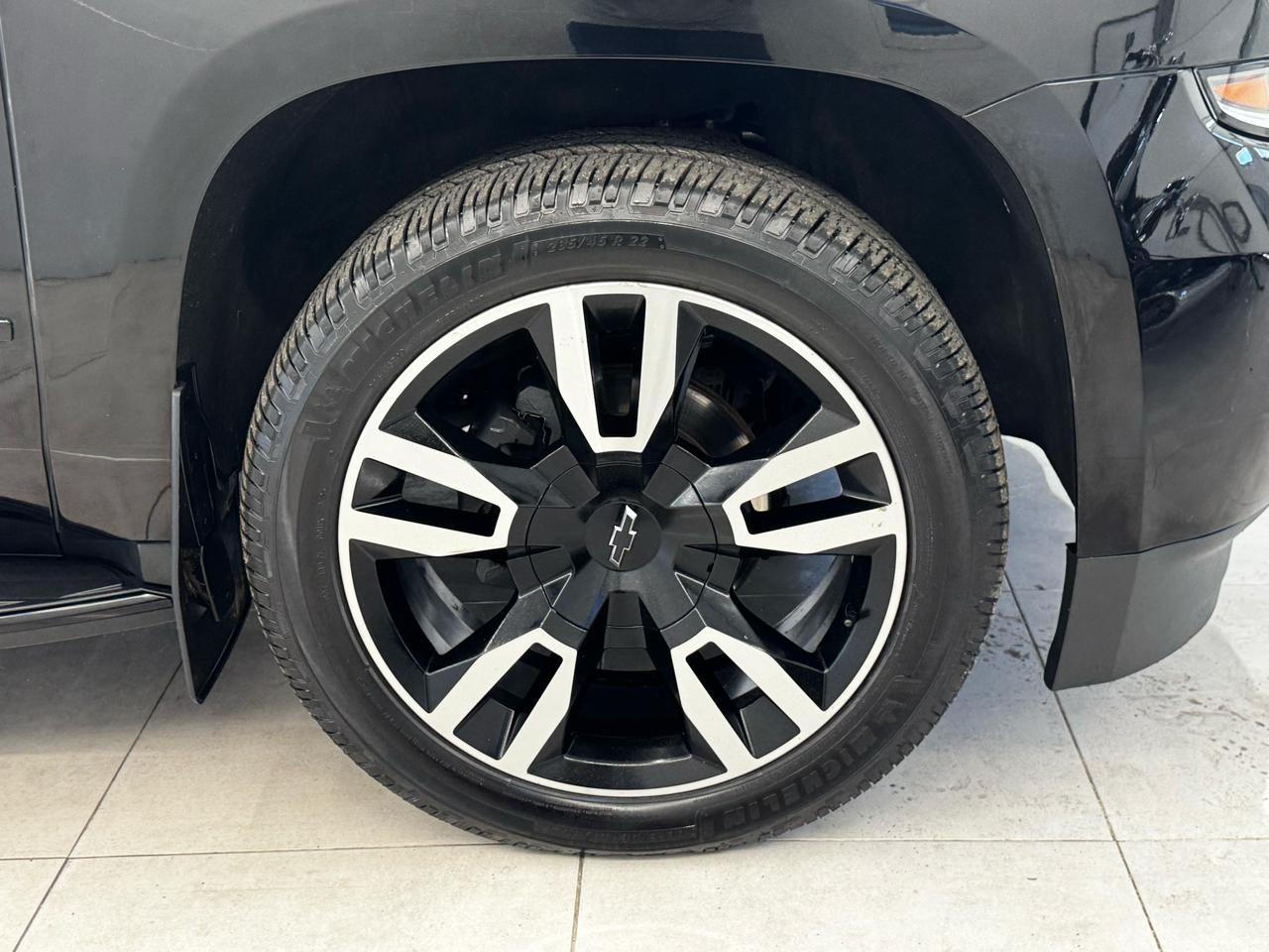 Chevrolet Suburban 4WD 4dr Premier 2020