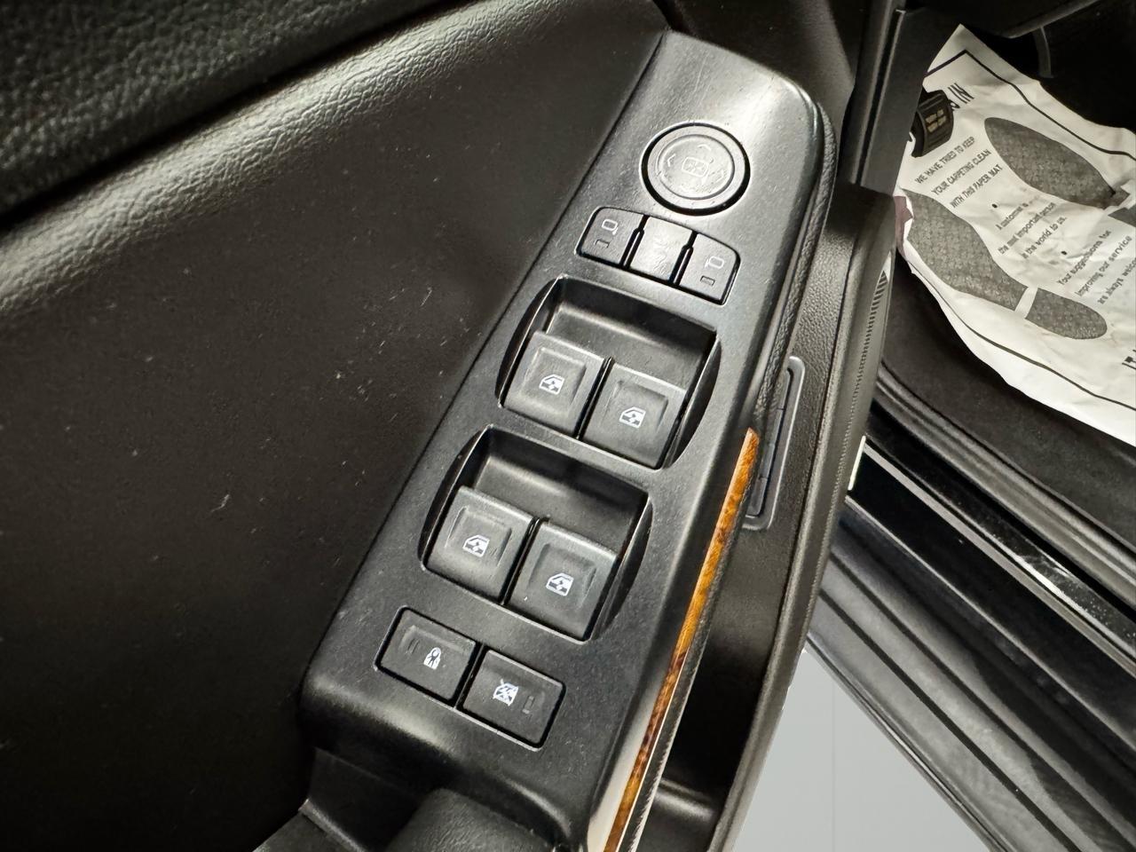 Chevrolet Suburban 4WD 4dr Premier 2020