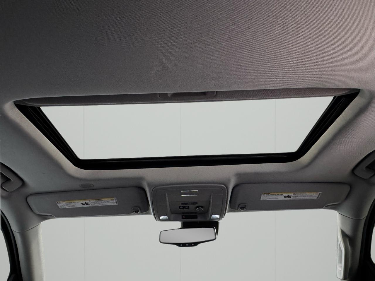 Chevrolet Suburban 4WD 4dr Premier 2020