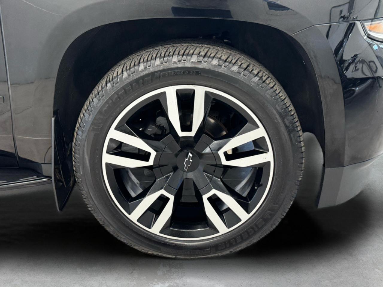 Chevrolet Suburban 4WD 4dr Premier 2020